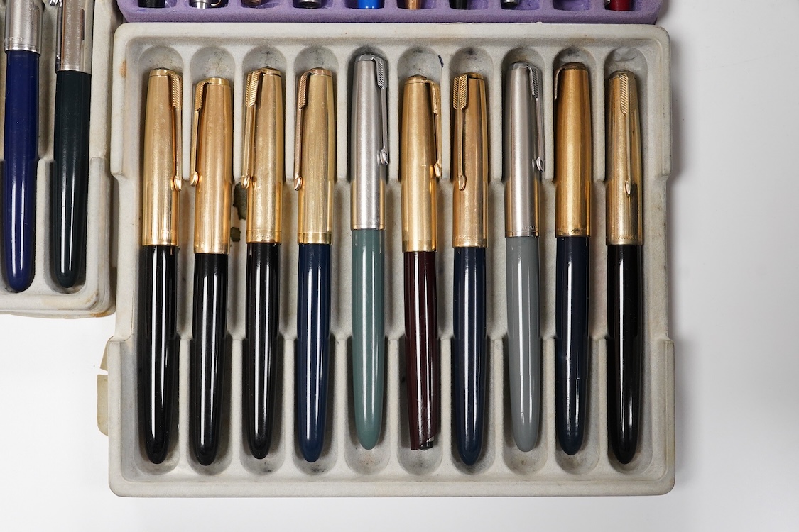 A large collection of Parker 51 pens and pencils, plus other Parkers, some incomplete